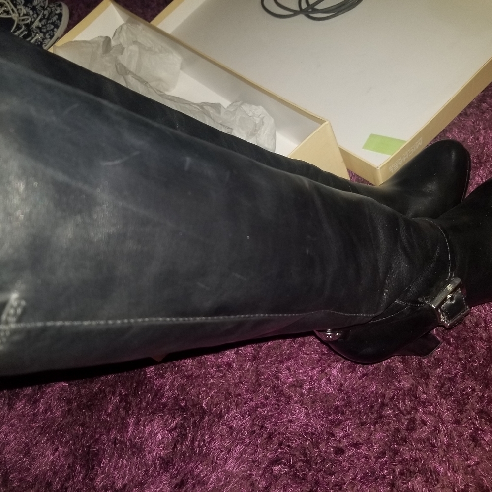 Knee high boot - Picture 8 of 11